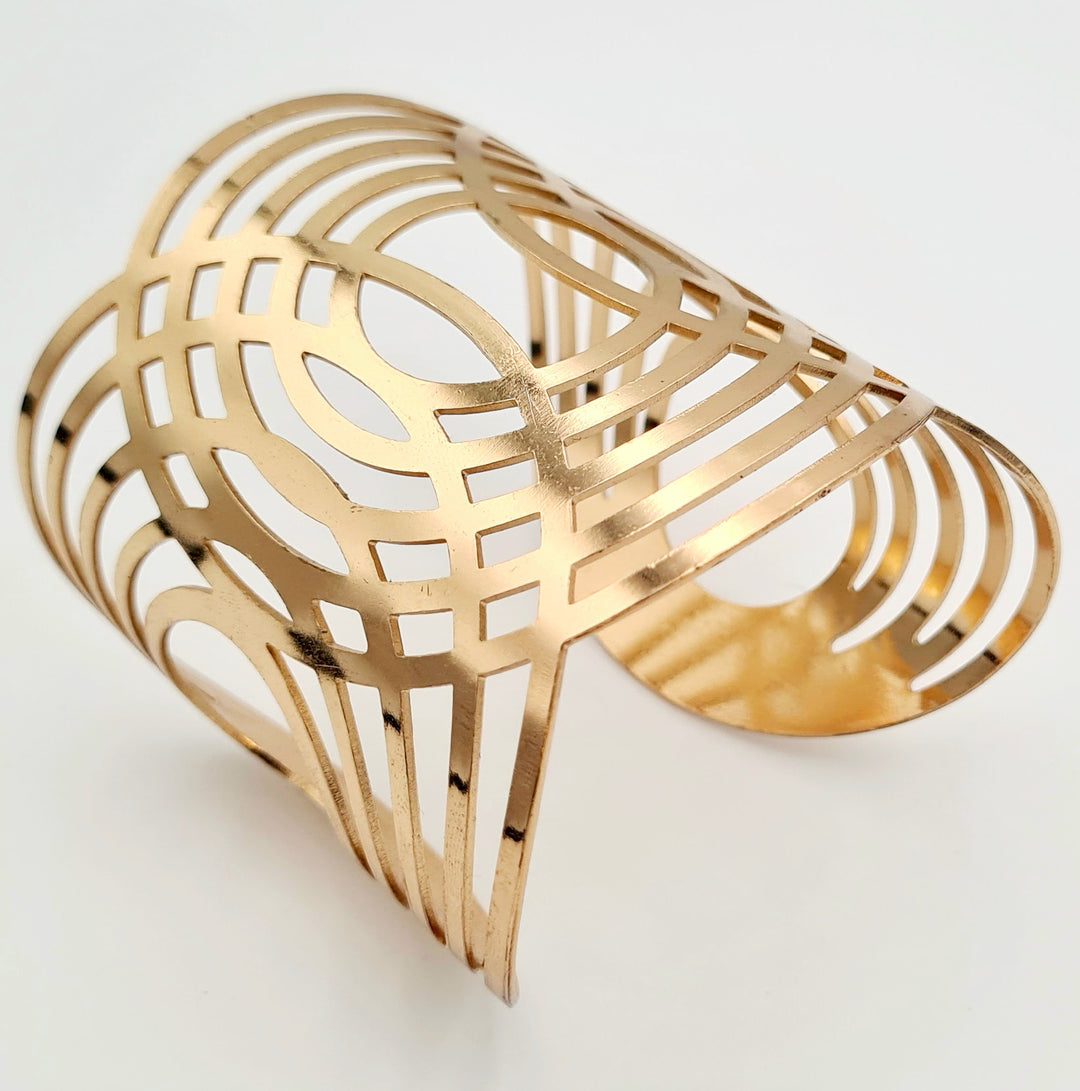 Gold Outlined Bangle