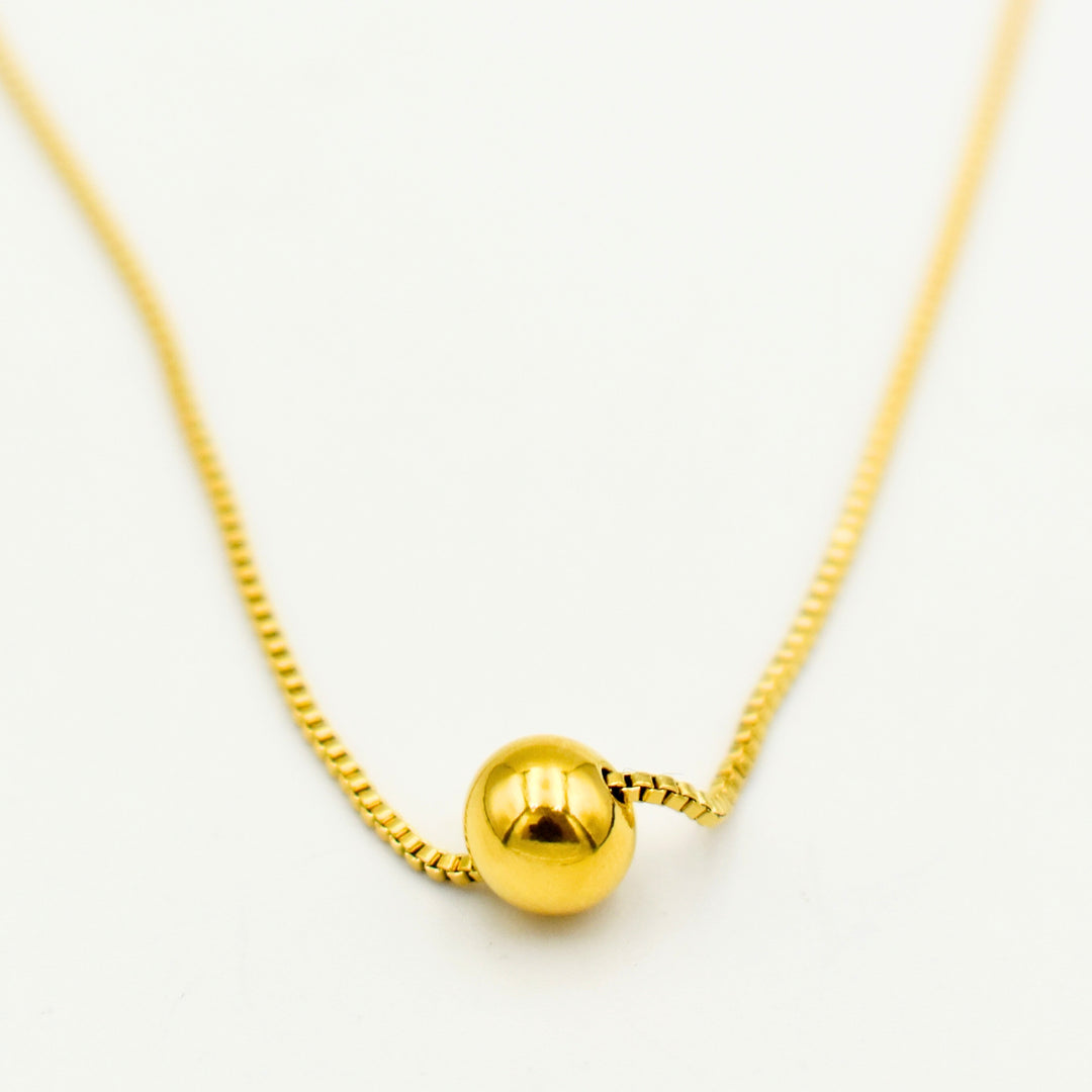 Gold Toned Ball Pendant Box Necklace 11118