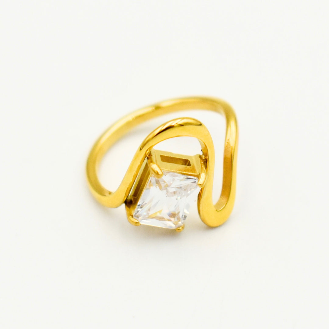 Gold Toned Rectangle Oval Rings 11148