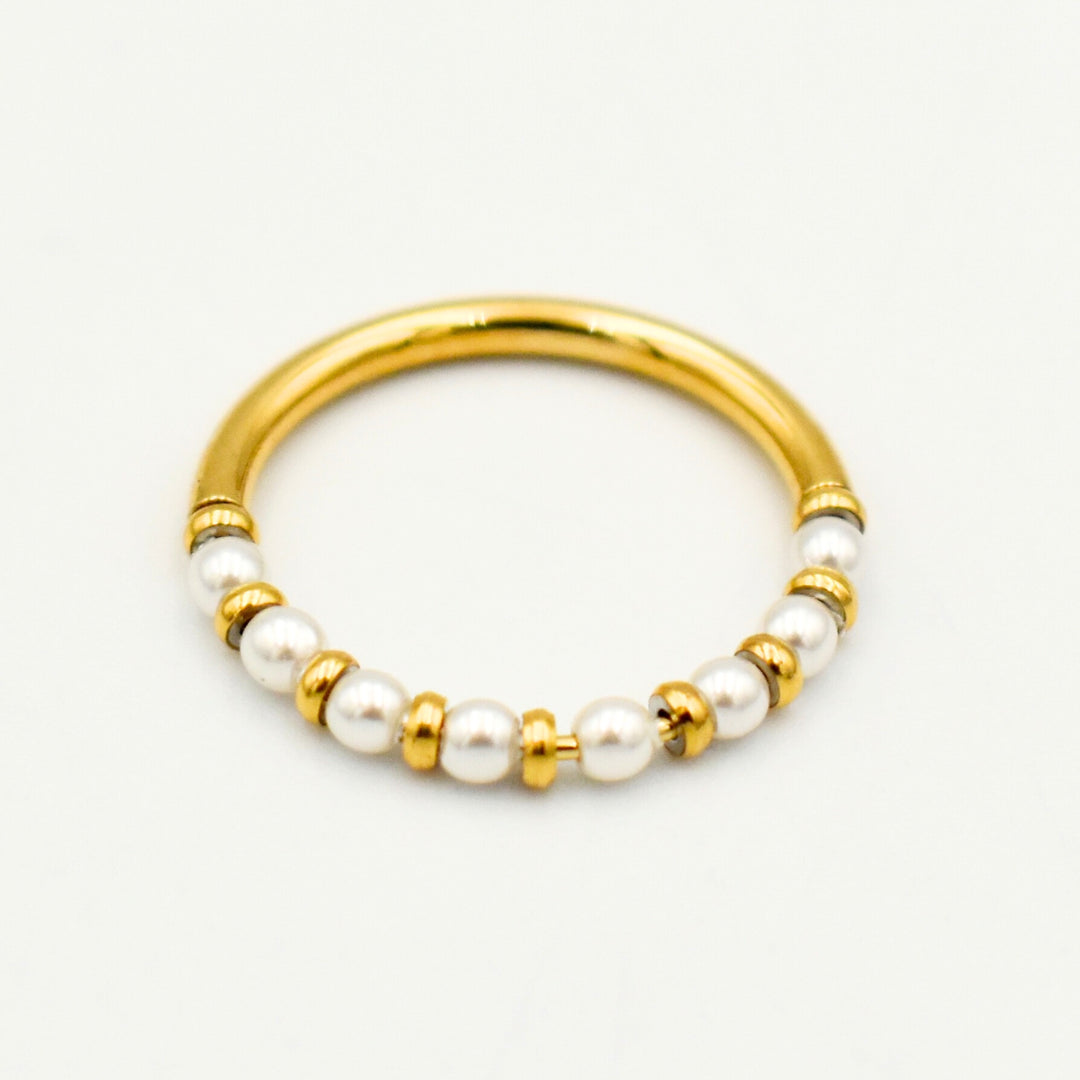 Gold Toned Fresh Pearl Beads Stylish Ring 11149