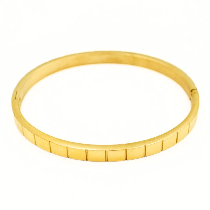 Gold Tone Plaid Bracelet