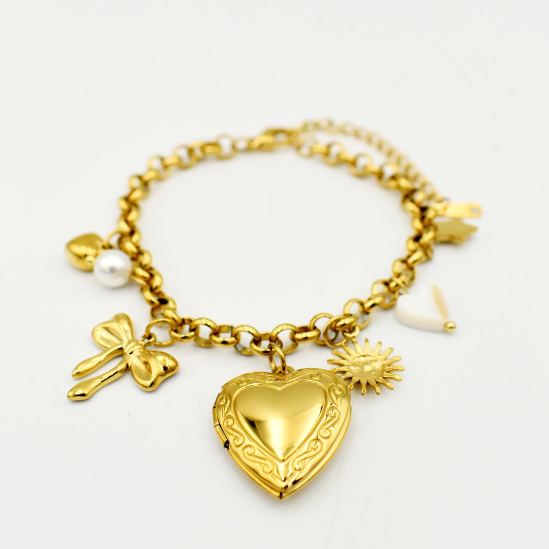 Gold Toned Heart Bow Charm Bracelet