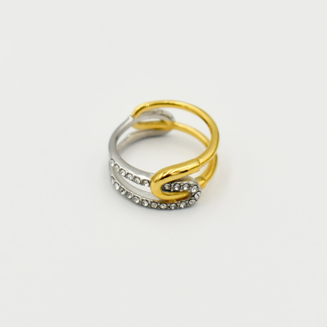 Gold Toned Two-Toned Diamante Ring