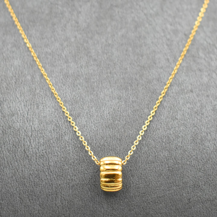 Gold Toned Oval Tyre Necklace