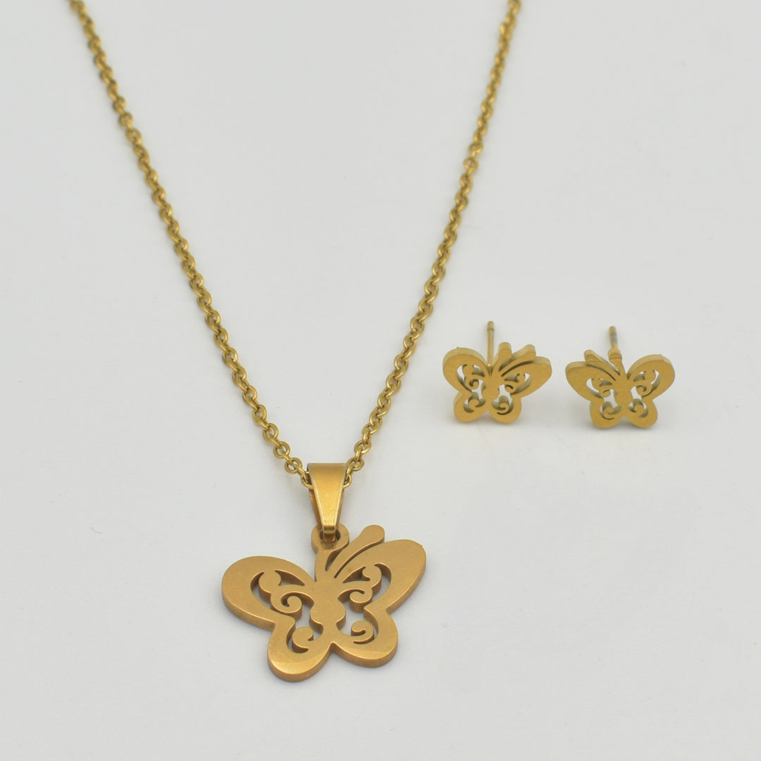 Gold Butterfly Designed Pendant Necklace Set