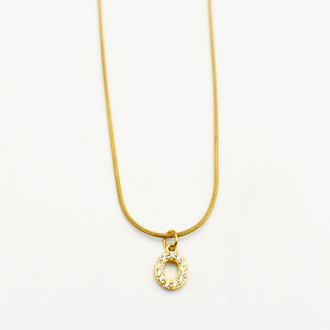 Gold Toned Letter 'O' Necklace