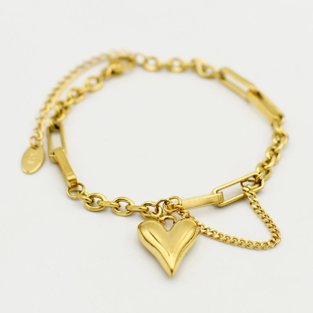 Gold Link Heart Bracelet