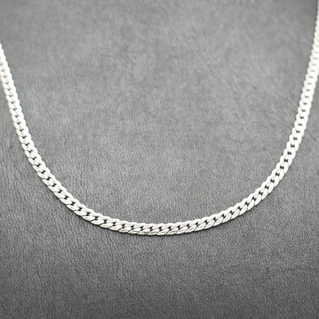 Rhodium Plated Curby Chain