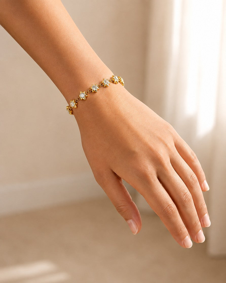 Gold Plated Waterproof Celestial Star and Arrow Charm Bracelet (11464)