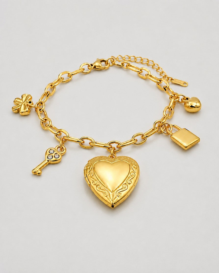 Gold Plated Waterproof Interlinked Heart Chain Charm Bracelet (11455)