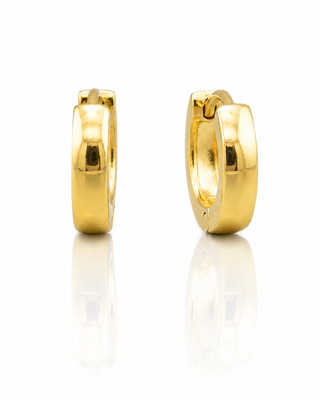 Gold Plated Waterproof Minimalist Small Huggie Hoop Earrings (10574)