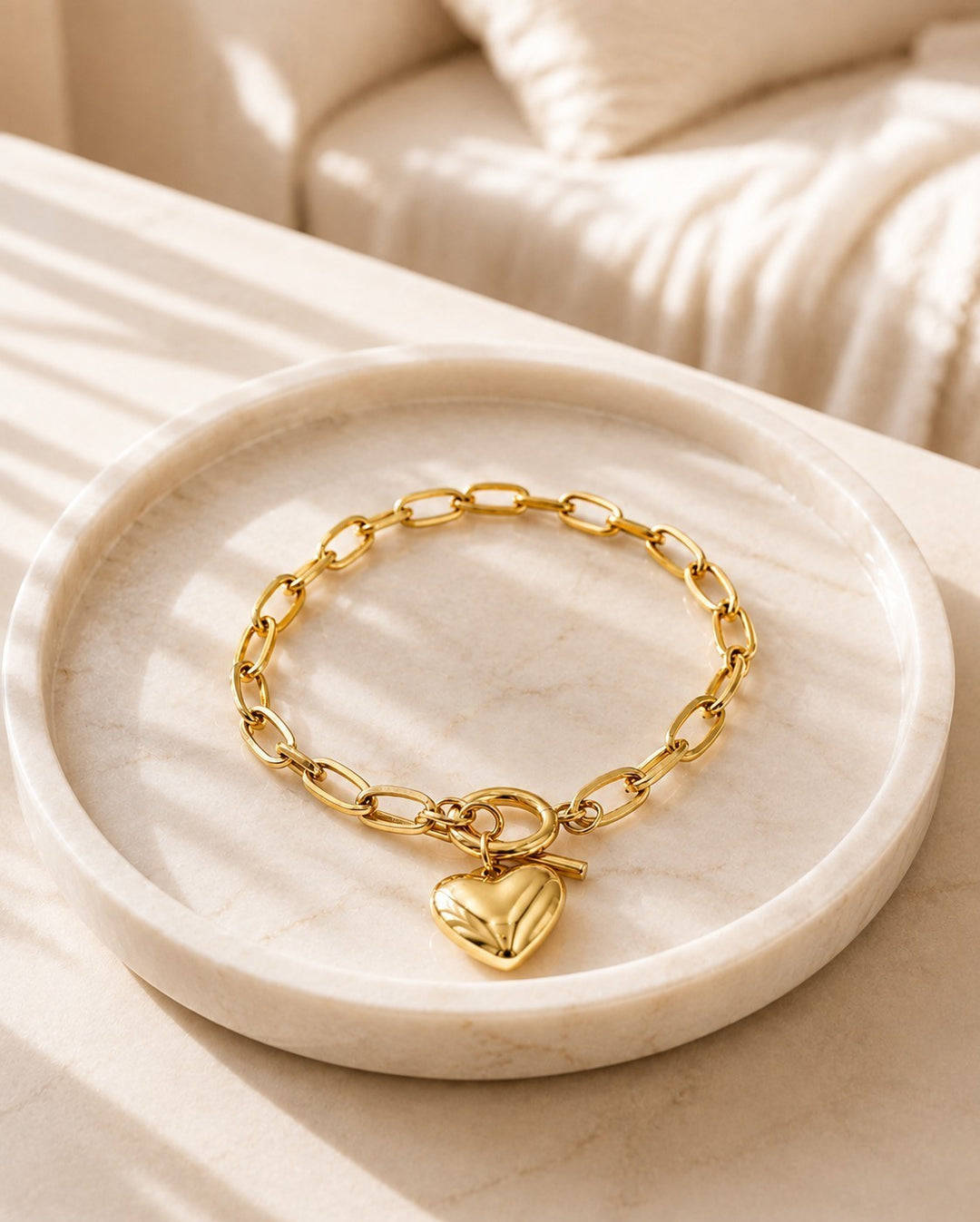 Gold Plated Waterproof T-Bar Heart Charm Link Bracelet (10989)
