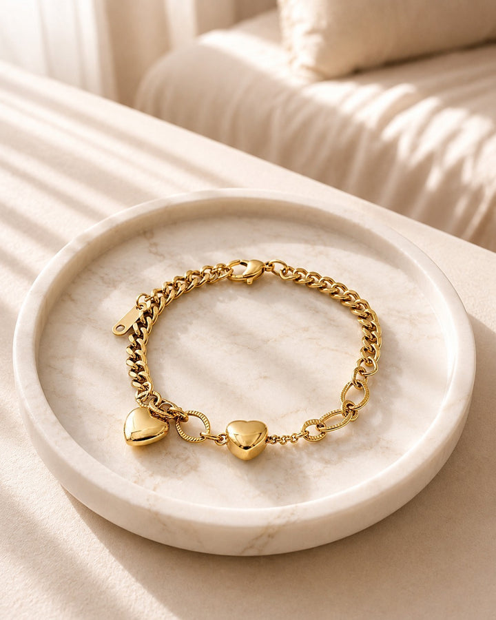 Gold Plated Waterproof Curb Chain Heart Charm Bracelet (10994)