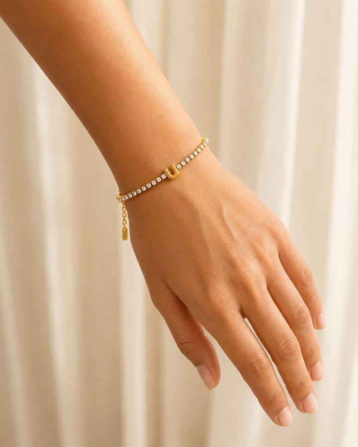 Gold Plated Waterproof Initial Letter U Charm Bracelet (11494)