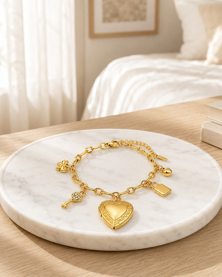 Gold Plated Waterproof Interlinked Heart Chain Charm Bracelet (11455)