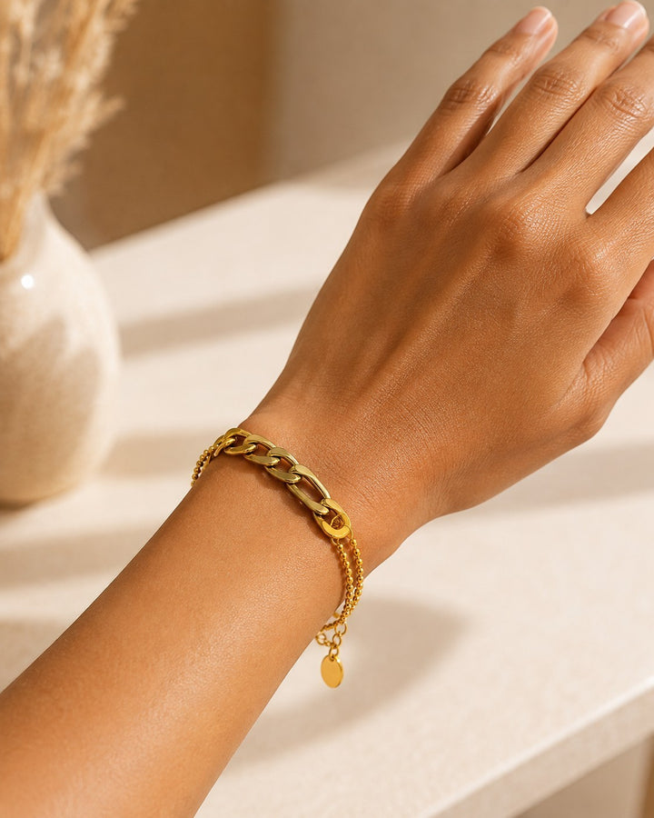 Gold Plated Semi-Figaro Chain Bracelet (10976)