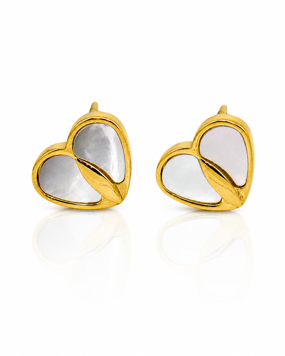Gold Plated Waterproof Shell Heart Stud Earrings (10966)