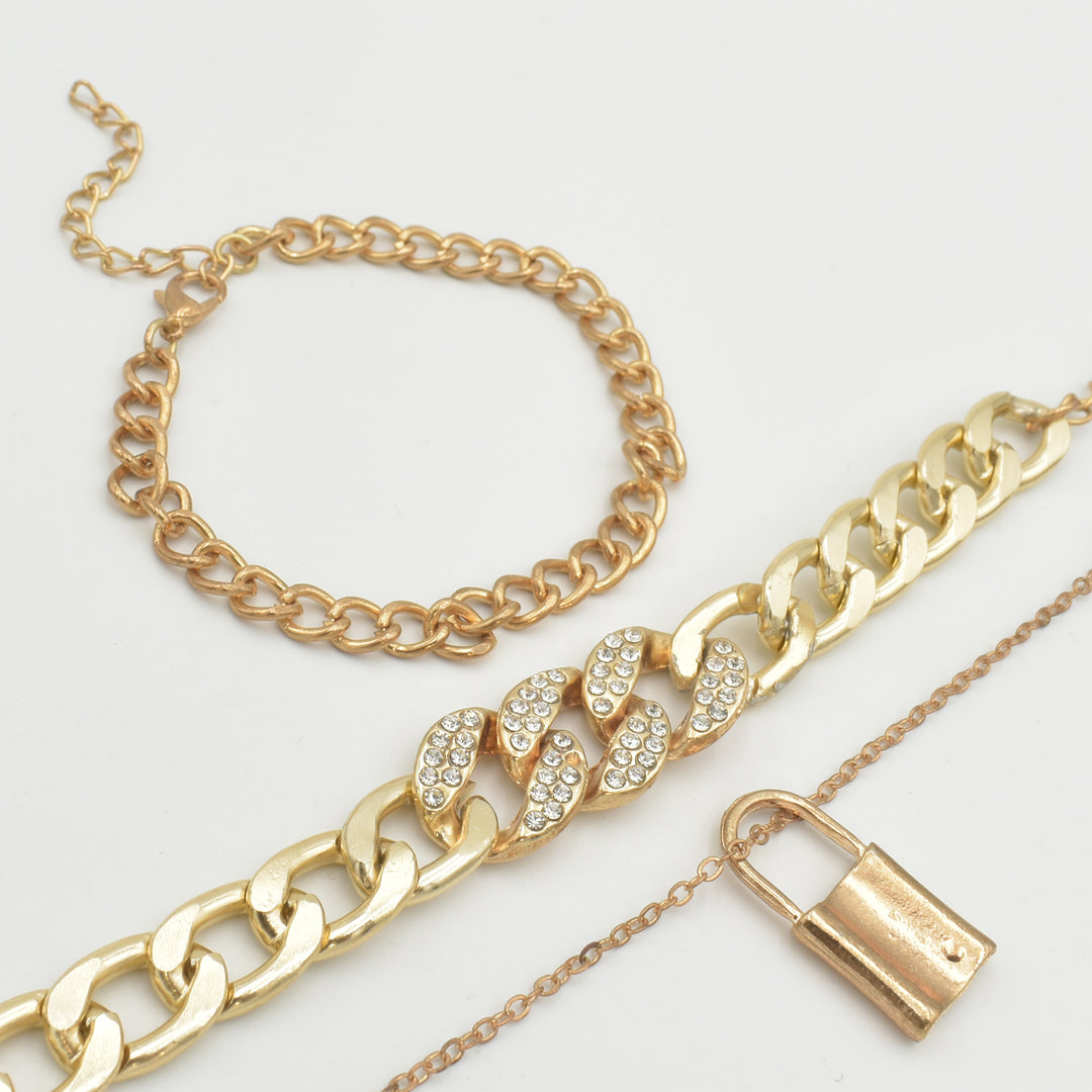 Gold Diamante Lock Bracelet