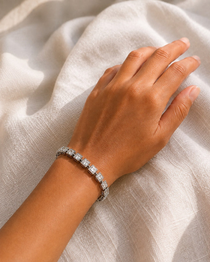 Rhodium Plated Cubic Zirconia Tennis Bracelet (11442)