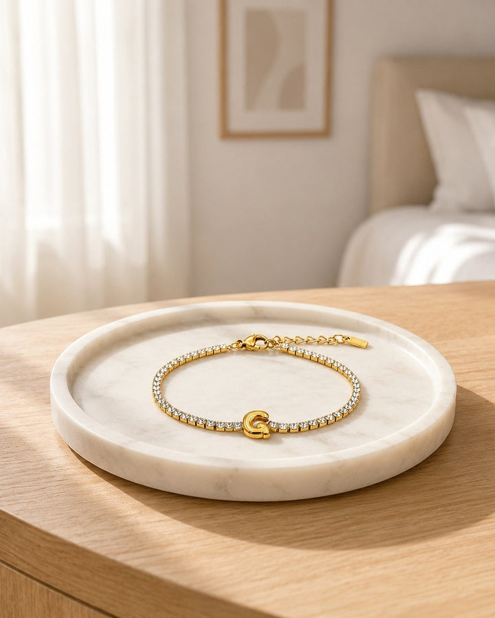 Gold Plated Waterproof Initial 'G' Letter Charm Bracelet (11480)