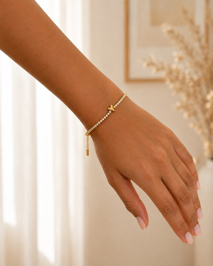 Gold Plated Waterproof Initial Letter Y Charm Bracelet (11498)