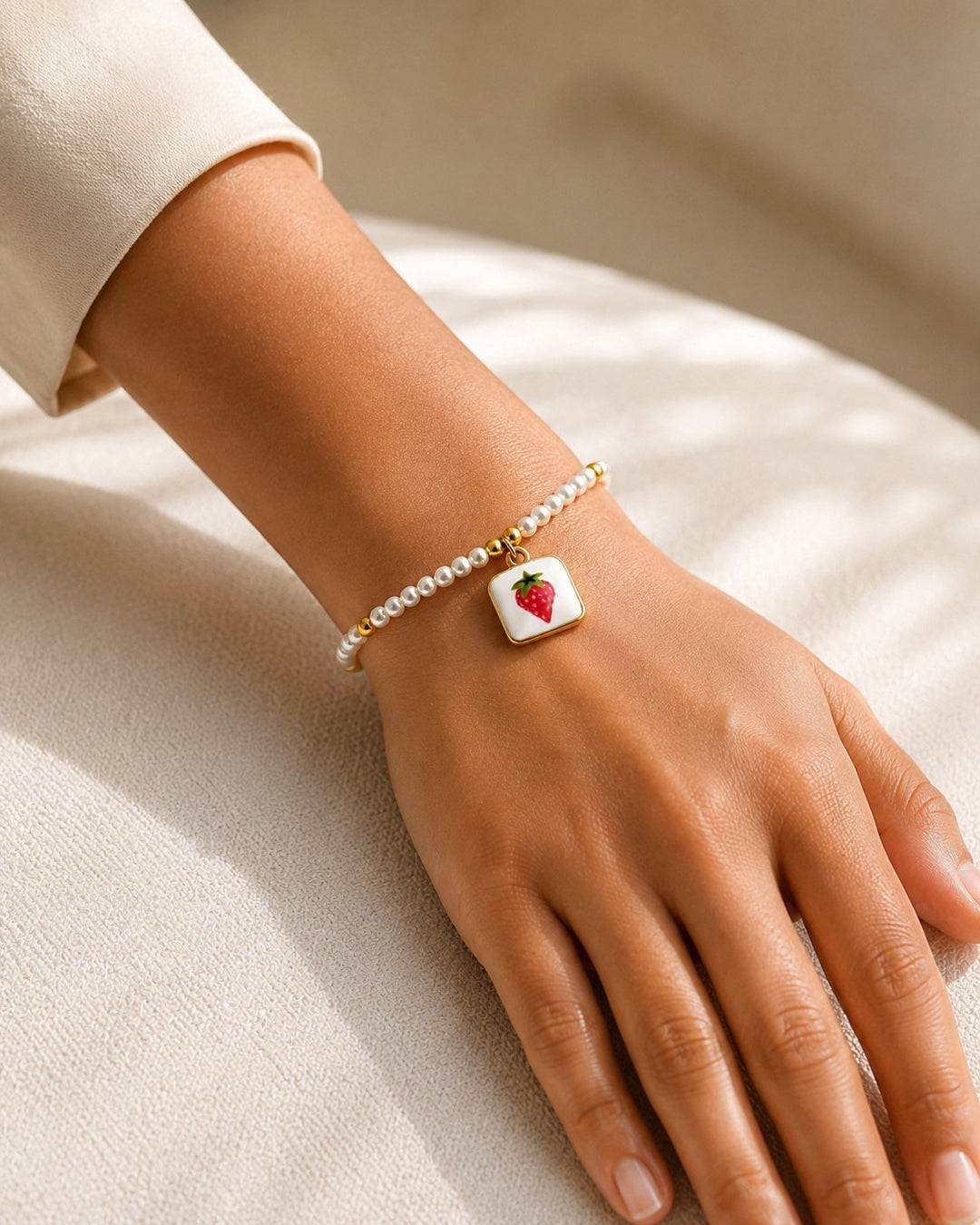 Gold Plated Waterproof Strawberry Pearl Charm Bracelet (11445)