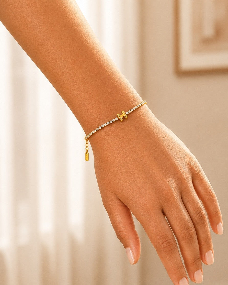Personalised Letter 'H' Initial Gold Plated Waterproof Chain Bracelet (11481)