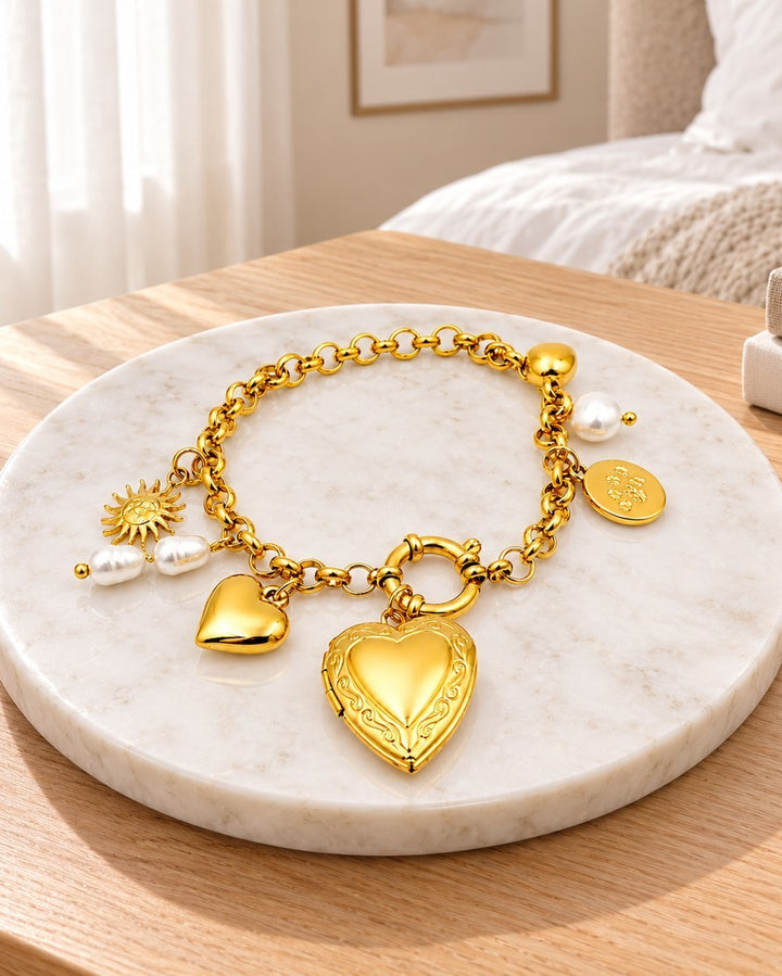 Gold Plated Waterproof Heart Charm Chain Bracelet (11454)