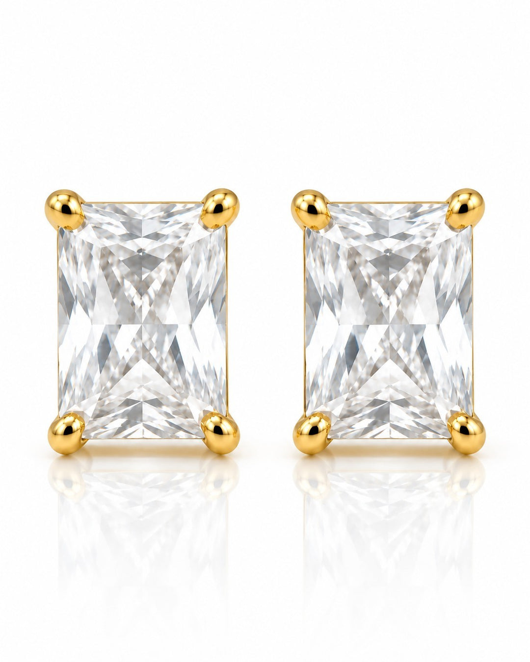Elli Jewellery emerald cut cubic zirconia stud earrings in gold plated setting with four-prong design