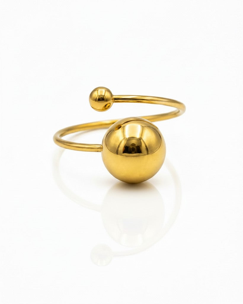 Elli Jewellery gold plated waterproof open ring featuring a large polished ball bead and a smaller accent bead.