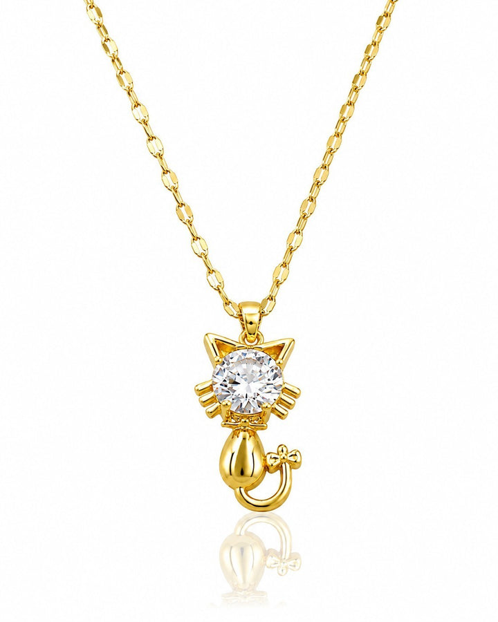 Elli Jewellery gold plated cat pendant necklace featuring a sparkling crystal face and delicate chain