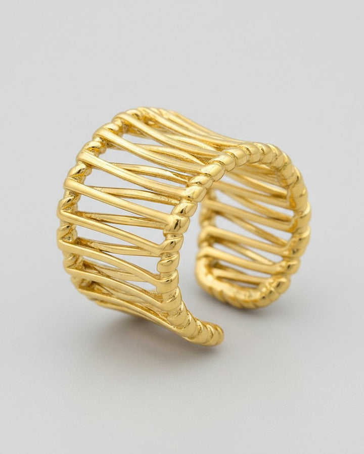 Elli Jewellery gold plated hollow geometric statement ring with a modern cage design