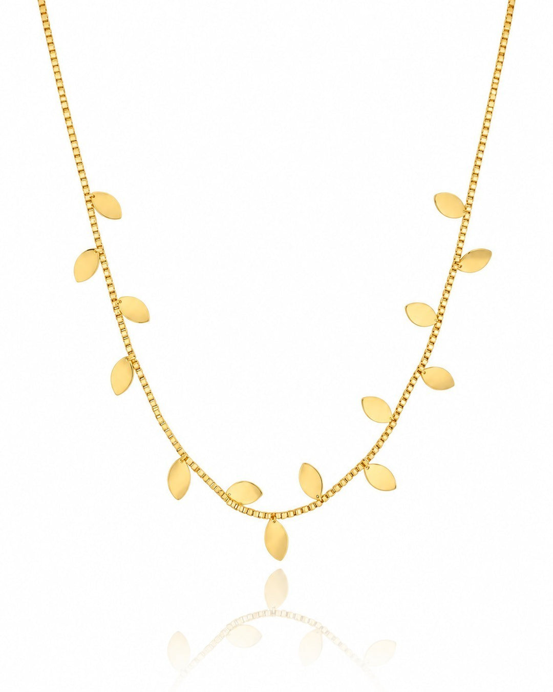 Elli Jewellery gold plated botanical leaf statement necklace with delicate chain and tarnish-free finish