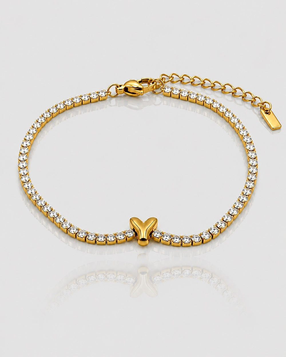 Elli Jewellery gold plated tennis bracelet featuring a letter Y charm with sparkling crystals on a delicate chain.