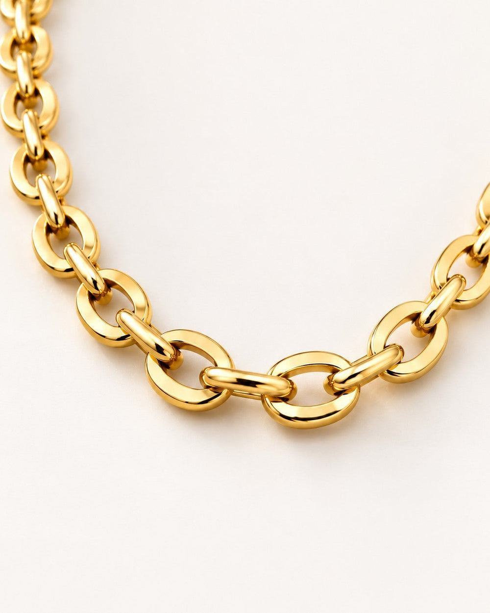 Elli Jewellery gold plated waterproof paperlink chain choker necklace with chunky oversized links