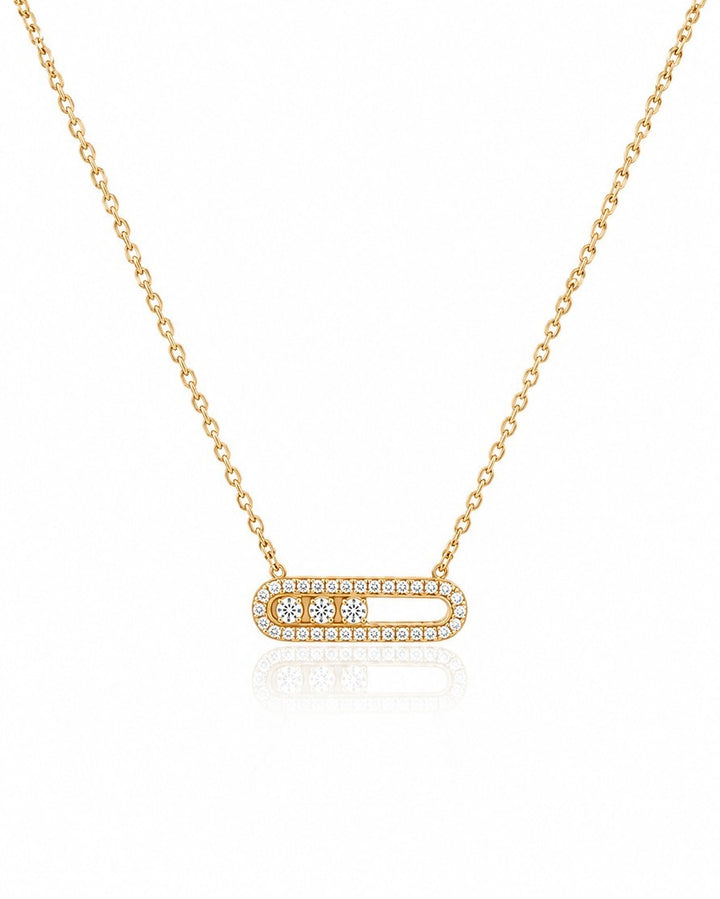 Elli Jewellery gold plated necklace featuring an elongated oval pendant with pavé crystals and three central stones.