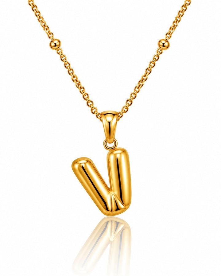 Elli Jewellery gold plated waterproof chunky V-shaped pendant necklace on a delicate beaded chain