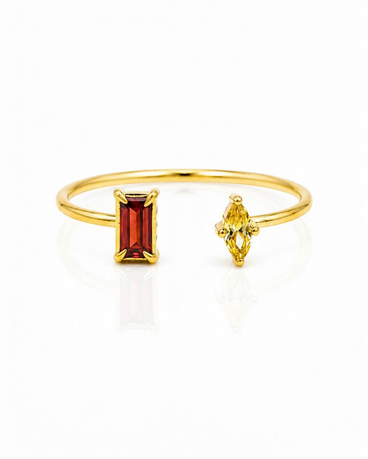Elli Jewellery gold-plated open ring featuring a rectangular red and marquise yellow zirconia stone