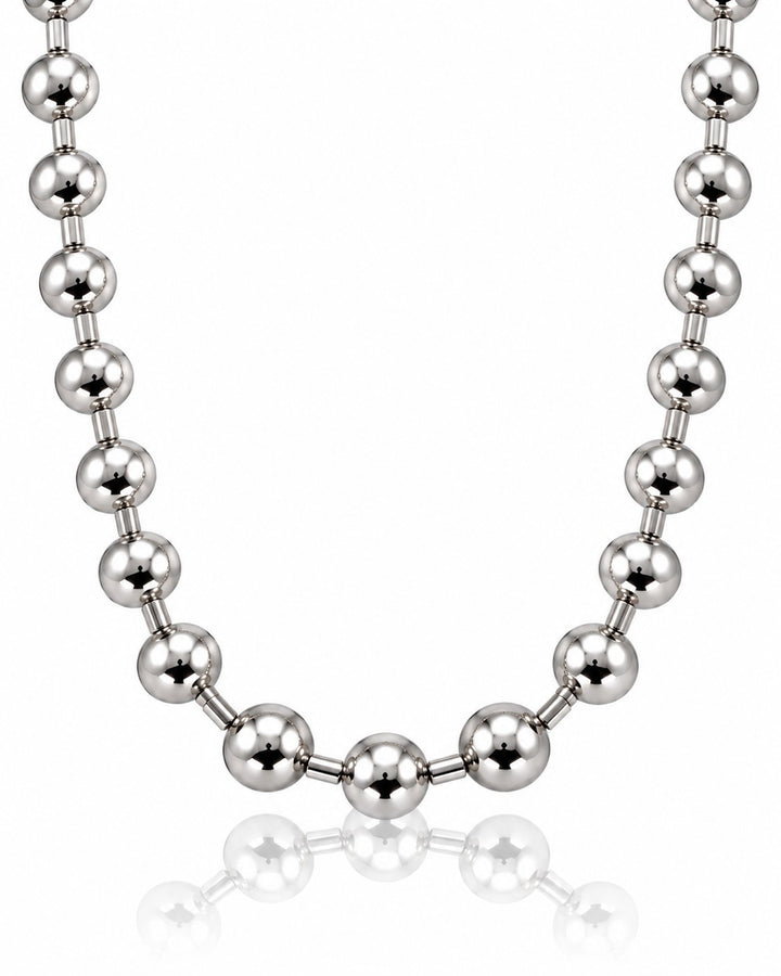 Elli Jewellery rhodium plated chunky ball chain necklace with a high-shine, waterproof, and tarnish-free finish.