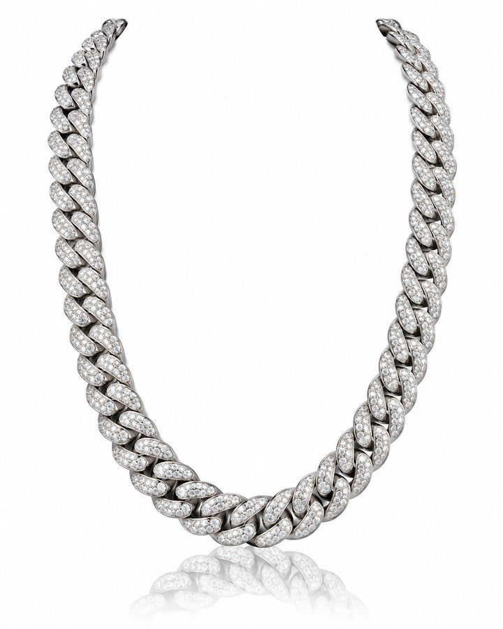 Elli Jewellery rhodium plated chunky curb chain necklace featuring sparkling crystal embellishments on a white background