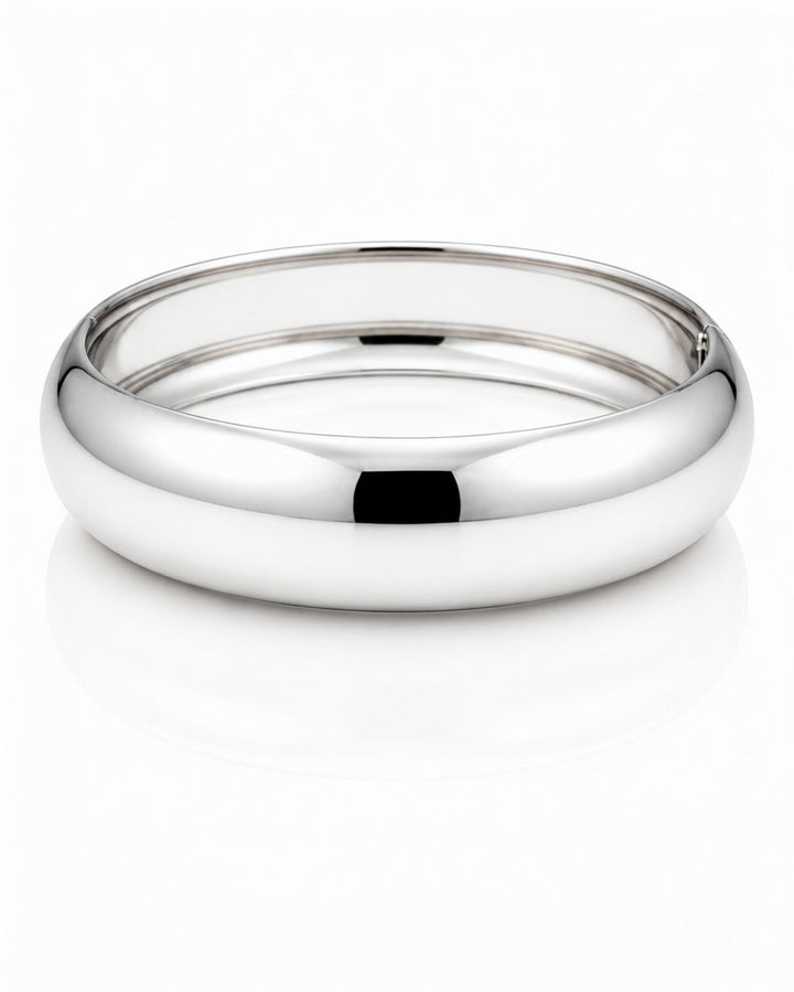 Elli Jewellery rhodium plated 2cm wide polished bangle bracelet with a sleek and timeless design