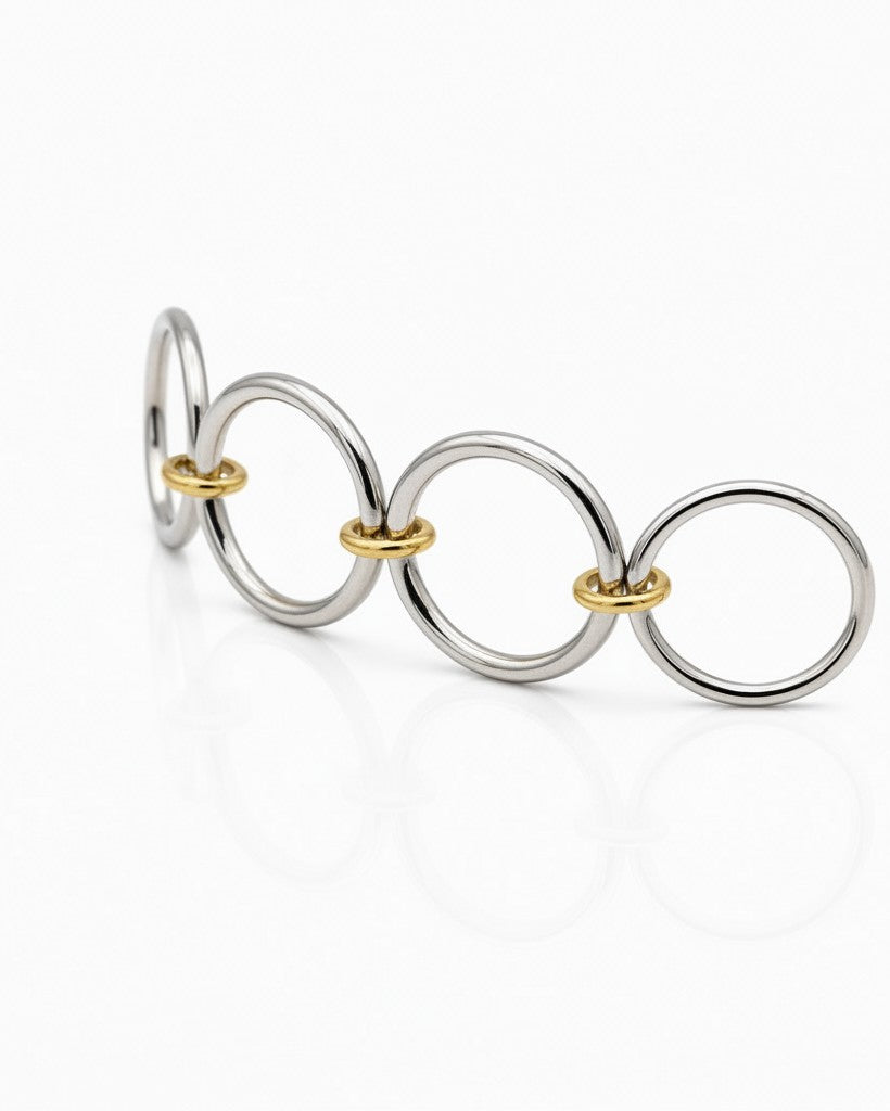 Elli Jewellery rhodium plated silver and gold tone multilayer stacking rings with a linked chain design