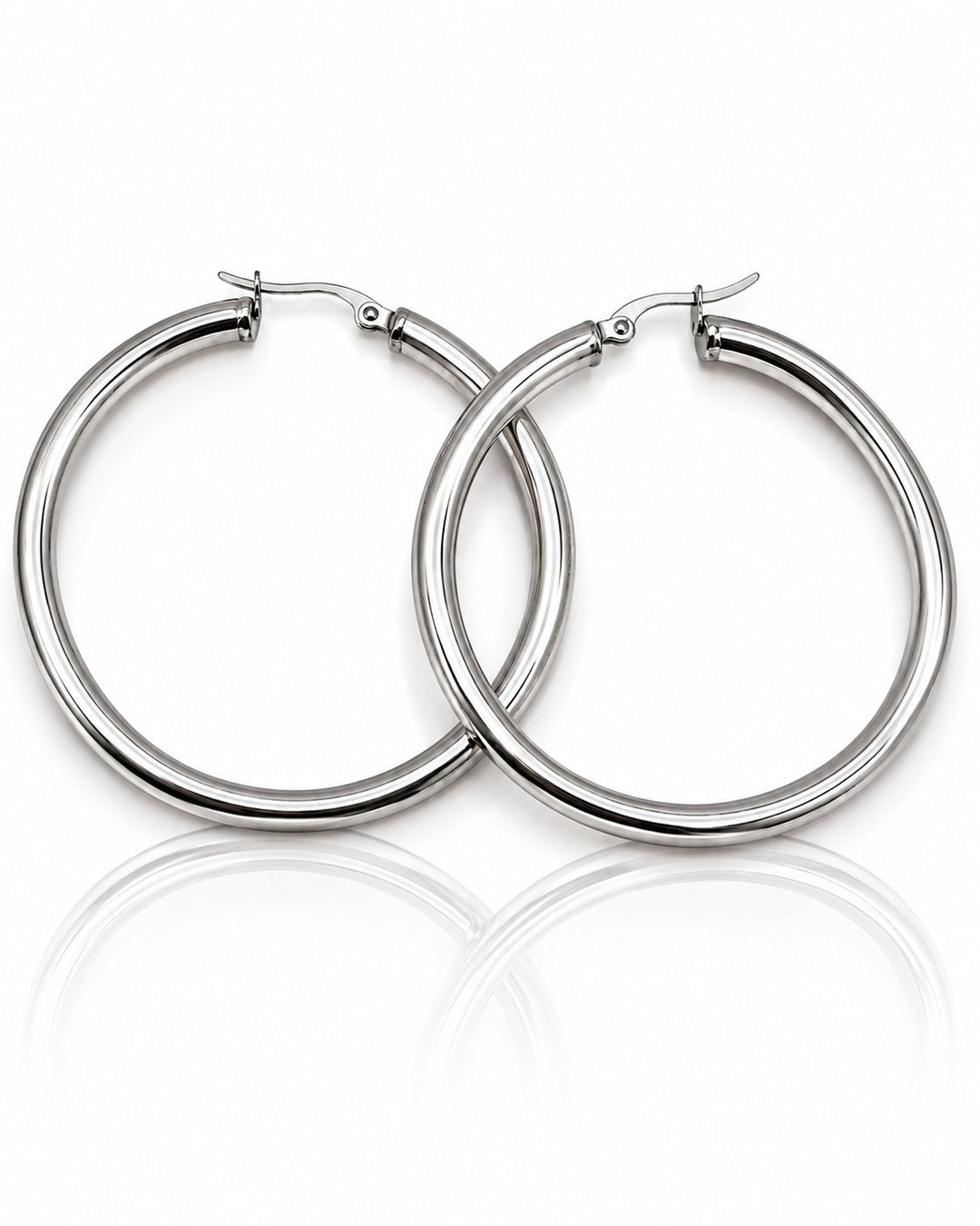 Elli Jewellery 40mm silver hoop earrings with a polished finish on a white background with reflection