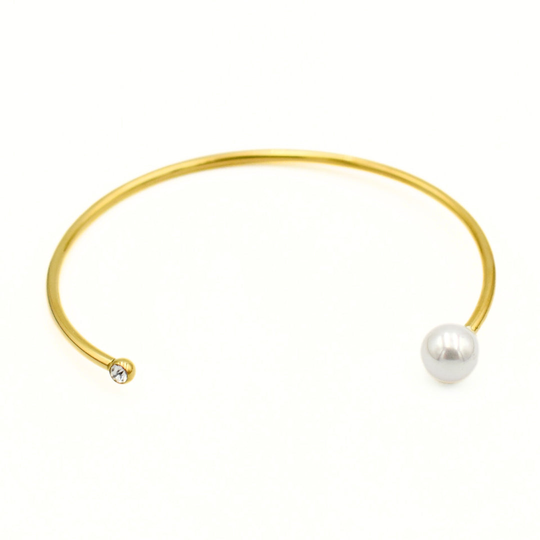 Gold Plated Diamante Pearl Bangle