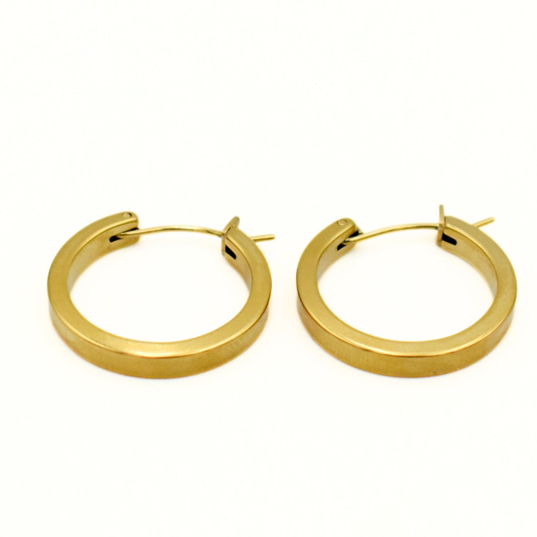 Gold Toned 20mm Vintage Hoop Earrings