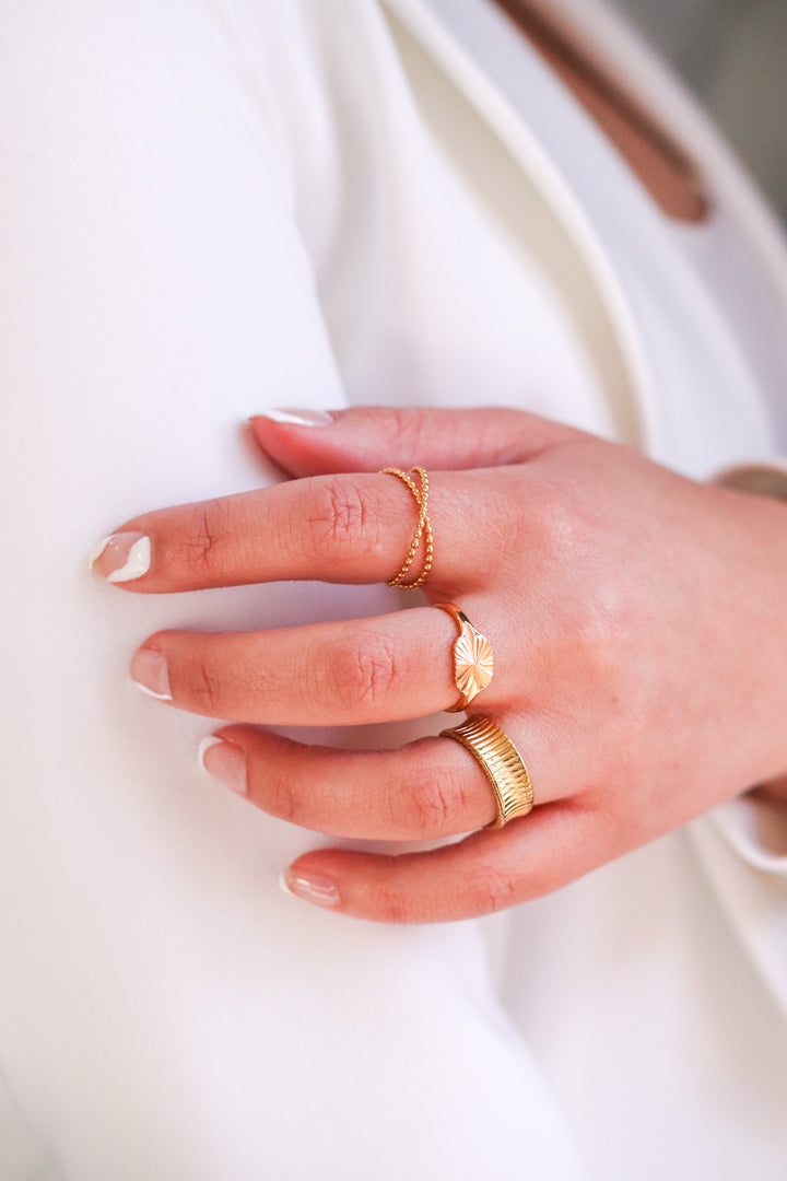 Gold Plated Patterned Inverse Band Ring