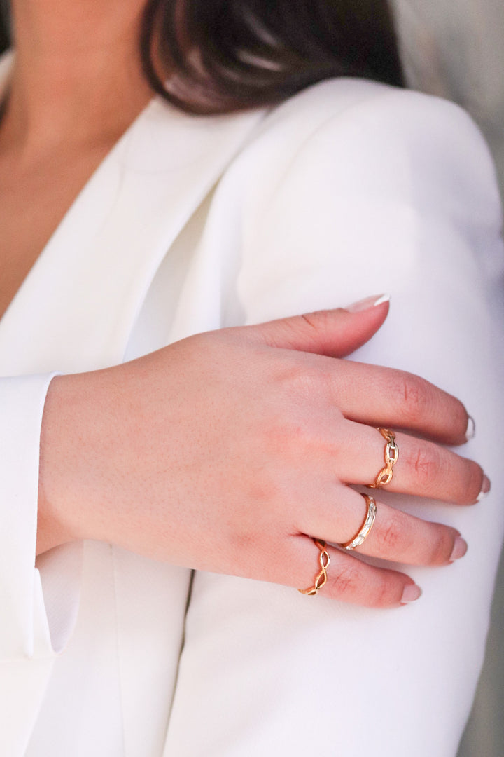 Gold Baguette Band Ring